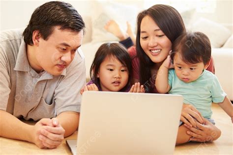 Person watching Onionplay on a laptop comfortably at home